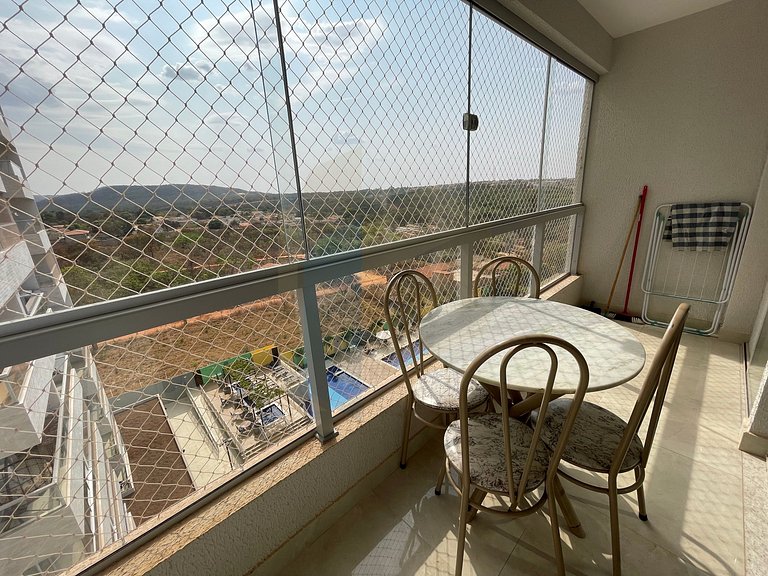 Apartamento de 2 Quartos imobiliado - Caldas Novas