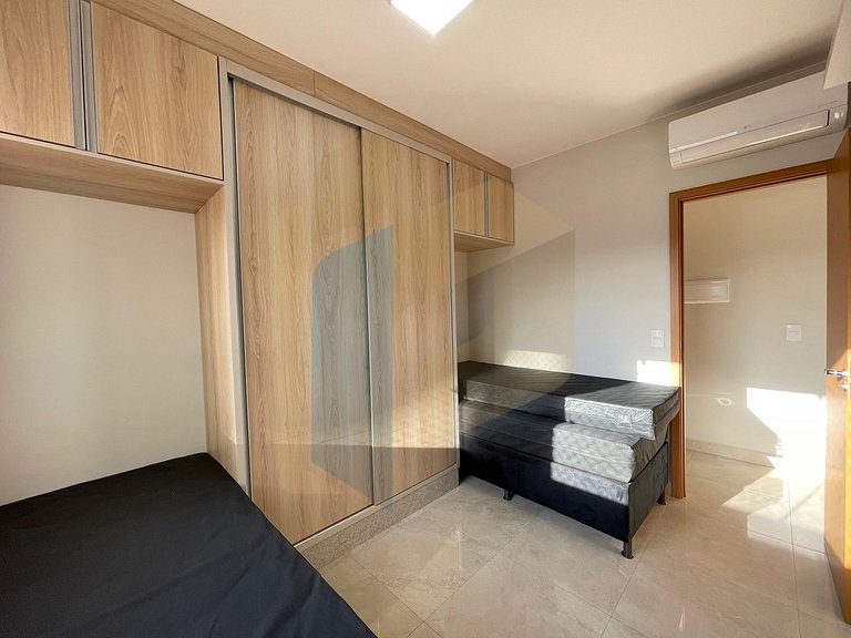 Apartamento de 2 Quartos imobiliado - Caldas Novas