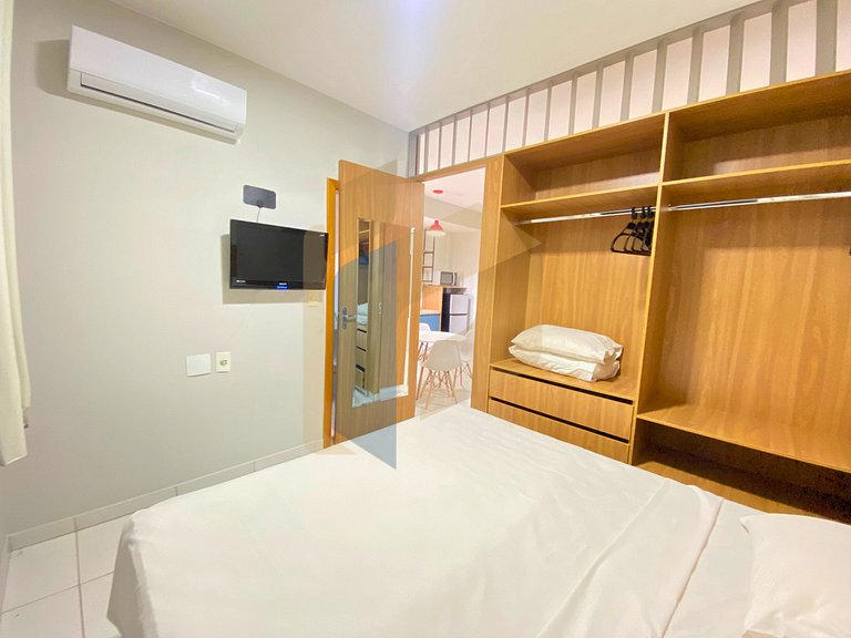 Golden Dolphin Supreme - 710