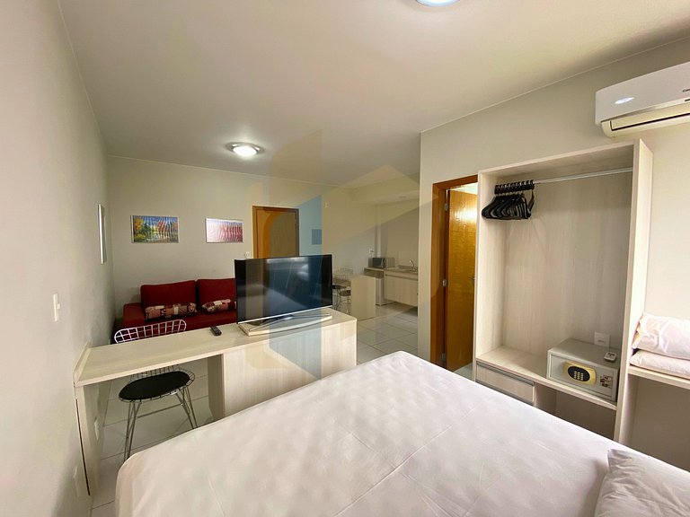 Golden Dolphin Supreme - 912