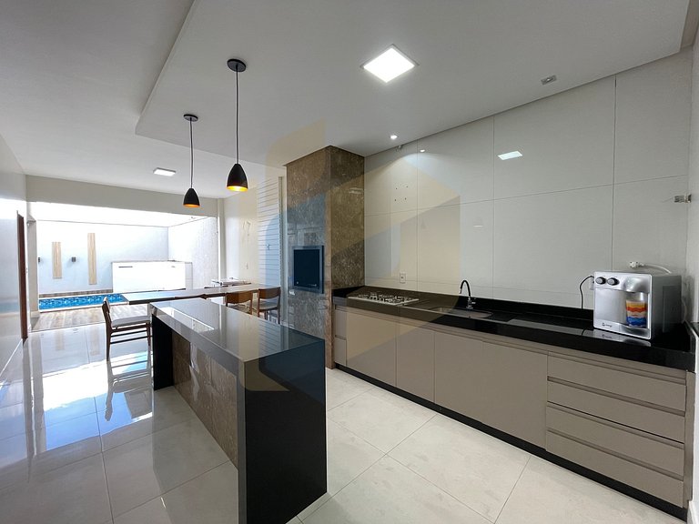 Casa para 12 pessoas No Lago Sul