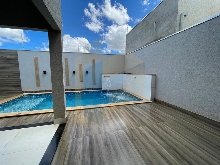 Casa para 12 pessoas No Lago Sul