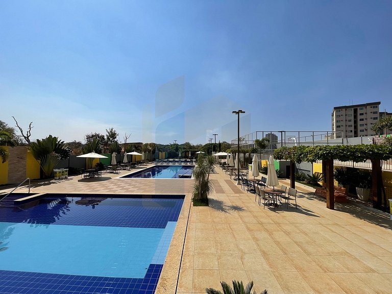 Apartamento de 2 Quartos mobiliado - Caldas Novas